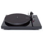 Gramofon Pro-Ject Debut Carbon EVO 2M-Red, černý vysoký lesk