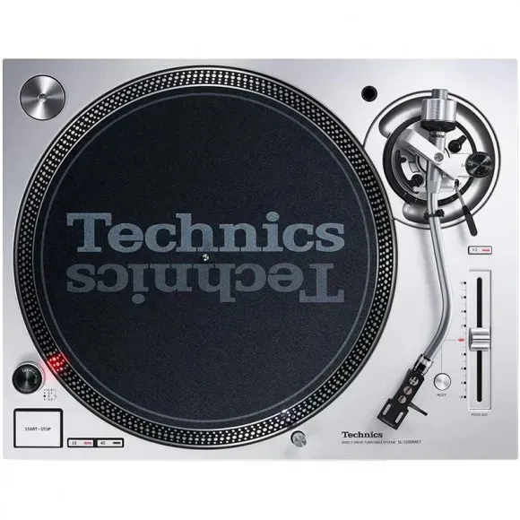 Gramofon s přímým náhonem Technics SL-1200MK7 EG Premium ve stříbrné barvě